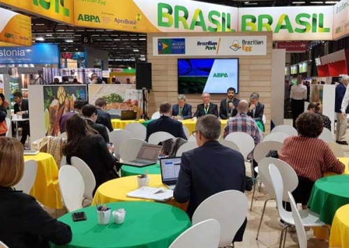 Exportadores de aves e de suínos lançam campanha de imagem na Europa