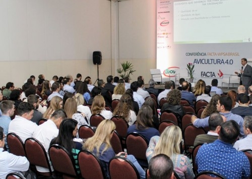 Conferência FACTA WPSA-Brasil debate salmonela na avicultura