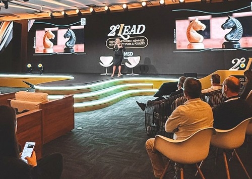 MSD Saúde Animal reúne líderes da avicultura e suinocultura para debater  tecnologia, inovação e liderança