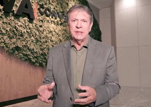 Feira de Avicultura e Suinocultura do Nordeste homenageia o avicultor Josimário Florêncio como Presidente de Honra