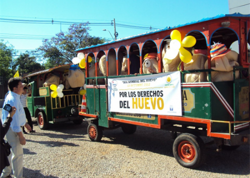 “Ovos” participam de passeata no Paraguai