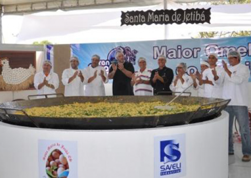 E os capixabas se tornaram os donos da maior omelete do Brasil