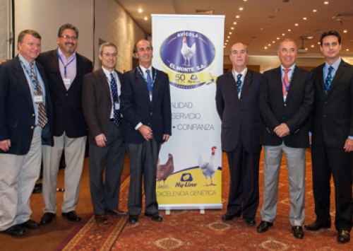 Avícola El Monte celebra 50 anos de Hy-Line no Chile