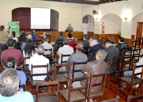 Domingos Martins realiza seminário sobre cooperativismo