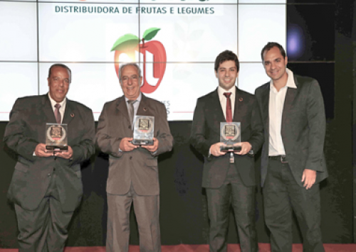 ASA recebe Troféu Gente Nossa, da Associação Mineira de Supermercados