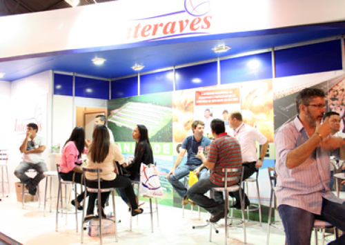 Um dia de palestras, análises, encontros, negócios e confraternização 