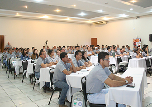 Hy-Line do Brasil realiza tradicional curso de manejo em Rio Preto (SP)