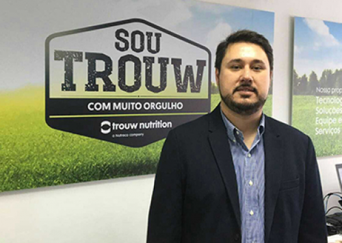 Trouw destaca minerais quelatados no Simpósio de Avicultura do Nordeste