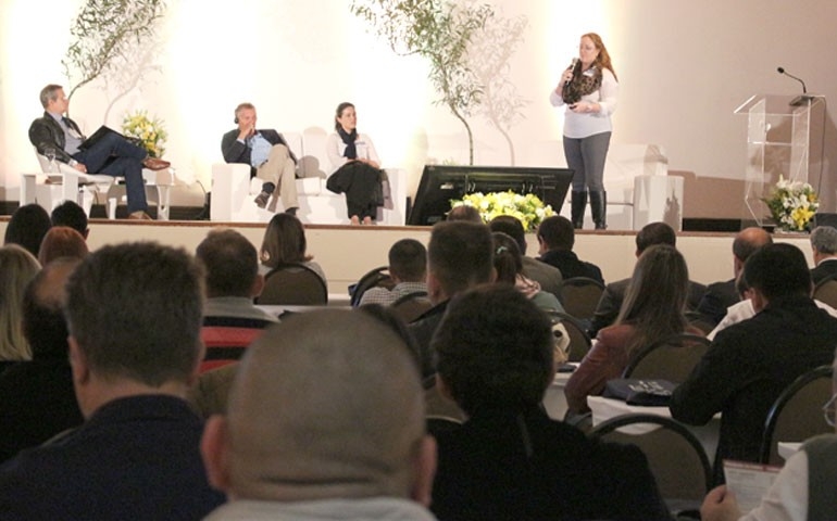 Avicultura de postura brasileira debate o setor na 2ª Conbrasul