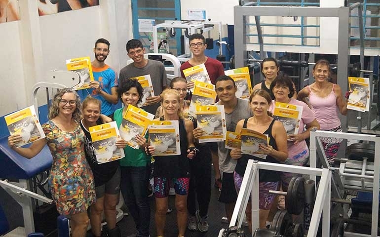 IOB leva informações sobre o ovo a academia de Campinas (SP)