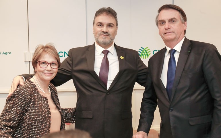 Siil Halal parabeniza o MAPA por confraternização com o governo federal