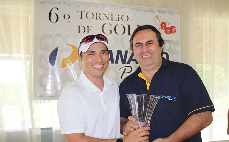 Planalto Postura promove 6º Torneio de Golfe em Bastos