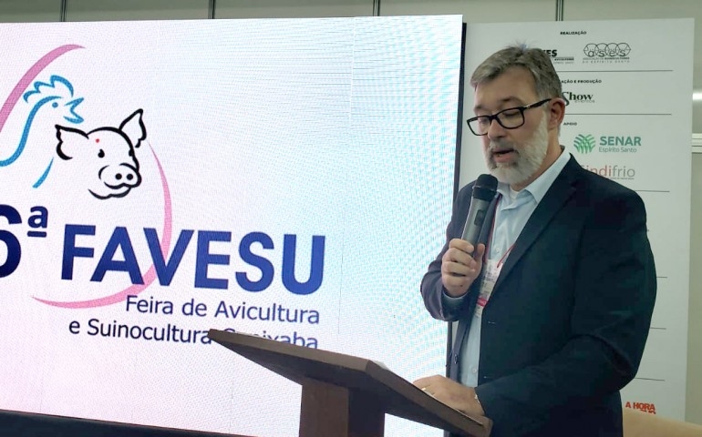 “Foi desafiador organizar a 6ª. FAVESU”, afirmou Nelio Hand, na abertura do evento