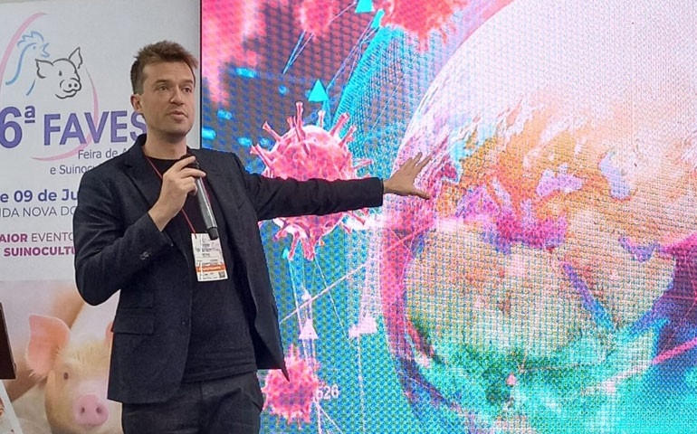 Palestra Magna da FAVESU mostrou desafios e oportunidades na avicultura