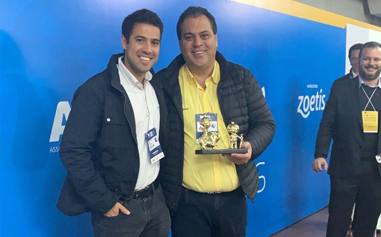 Mantiqueira recebe Troféu Curuca de Sustentabilidade durante o SIAVS 2022