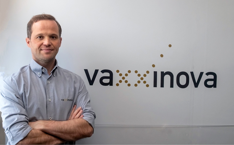 Vaxxinova participa do Simpósio sobre Coccidiose: Saúde e Integridade Intestinal da FACTA