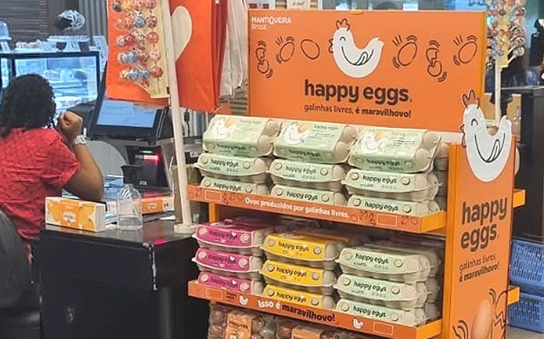 Mantiqueira Brasil inova com o check stand de Happy Eggs® no varejo