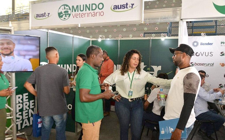 III Feira de Avicultura e Suinocultura Baiana movimenta Feira de Santana