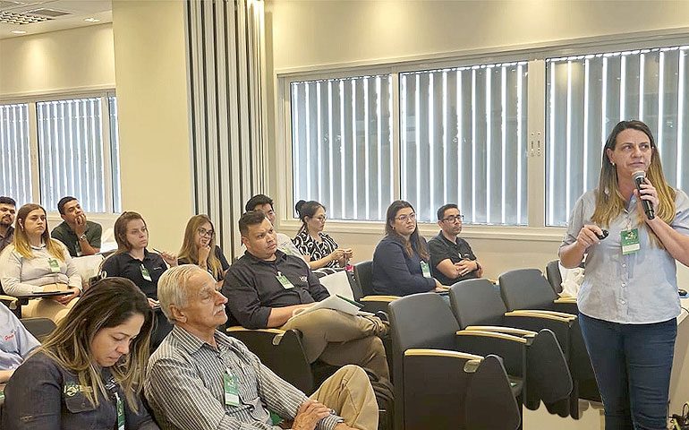 4º Seminário APAVI começa amanhã, 15 de agosto, destacando o “Conhecimento que transforma a avicultura”