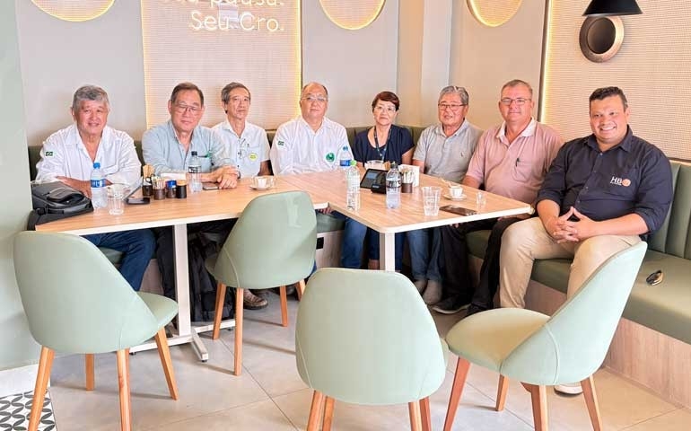 APAVI trabalha na organização do 5º Seminário da entidade e lança 1º Simpósio da Avicultura de Postura