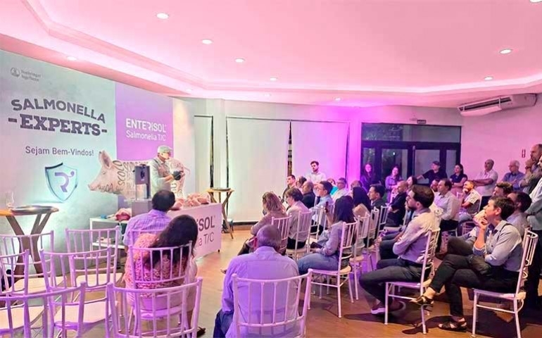 Boehringer Ingelheim reúne especialistas da suinocultura para debater o tema da salmonelose