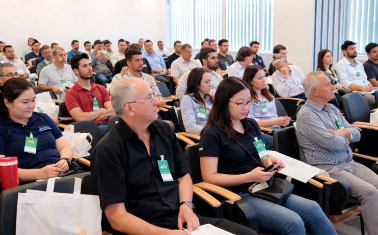 Arapongas recebe em agosto um dos maiores encontros da avicultura de postura do Paraná