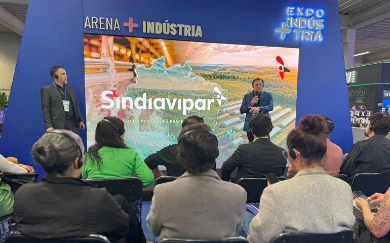 Paraná precisa focar em biosseguridade para blindar liderança na avicultura, alerta presidente do Sindiavipar