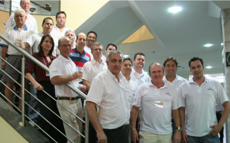 Novogen promove primeiro evento oficial da marca no Brasil