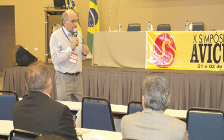 Simpósio goiano de avicultura acontece dias 10 e 11 de abril