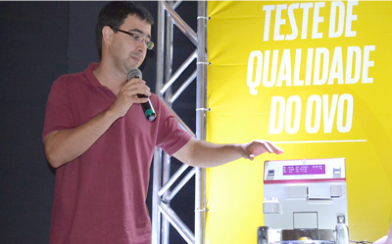 Coopeavi adquire Digital Egg Tester para avaliação de ovos
