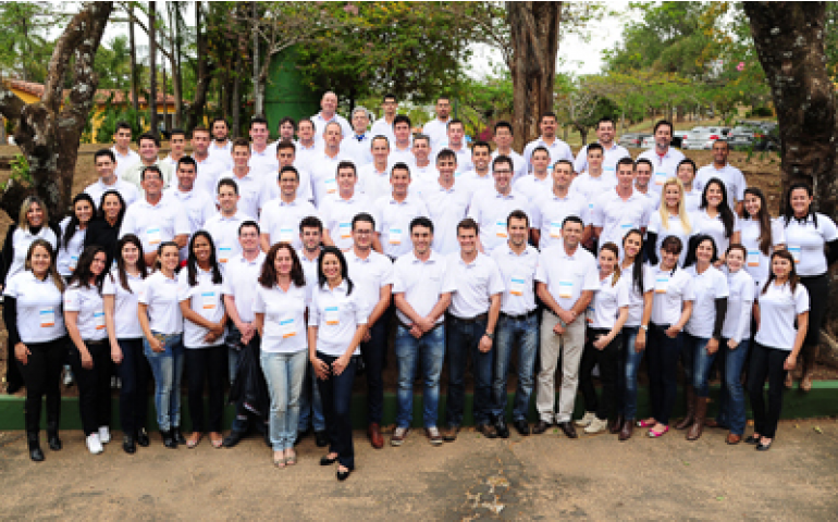 Zoetis promoveu seu 22º Curso de Sanidade Avícola 