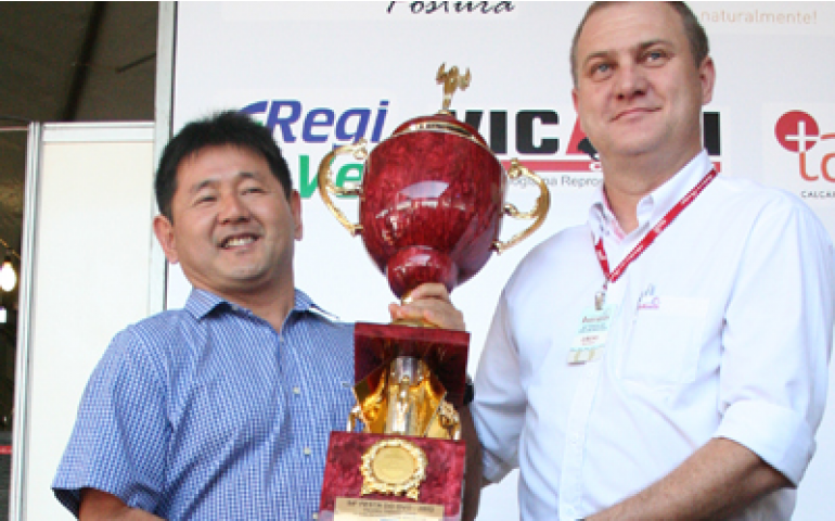 Campeões em qualidade recebem seus troféus na Festa do Ovo 2015