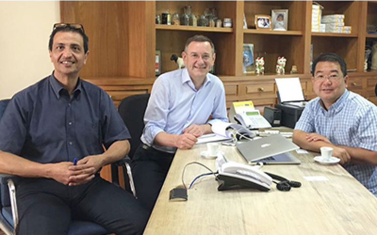 Diretor do Grupo Hendrix Genetics visita avicultores brasileiros