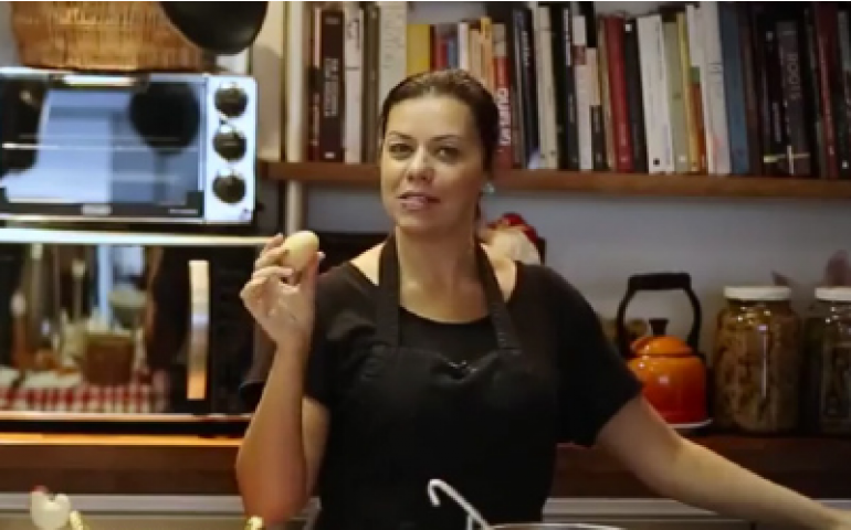 Como fazer um ovo frito?