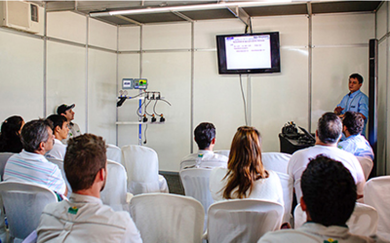 Semana Tecnológica do Agronegócio começou no Espírito Santo