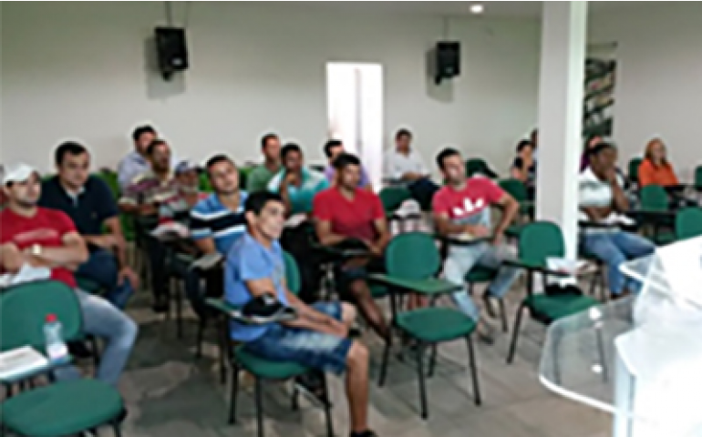 Lohmann do Brasil realiza mini-seminário para avicultores no Pará