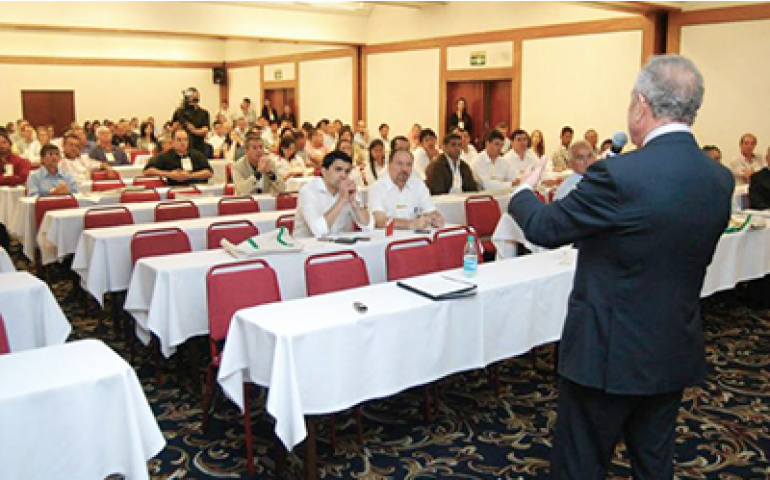 AGA realiza seu 13º Simpósio de Avicultura em parceria com UFG