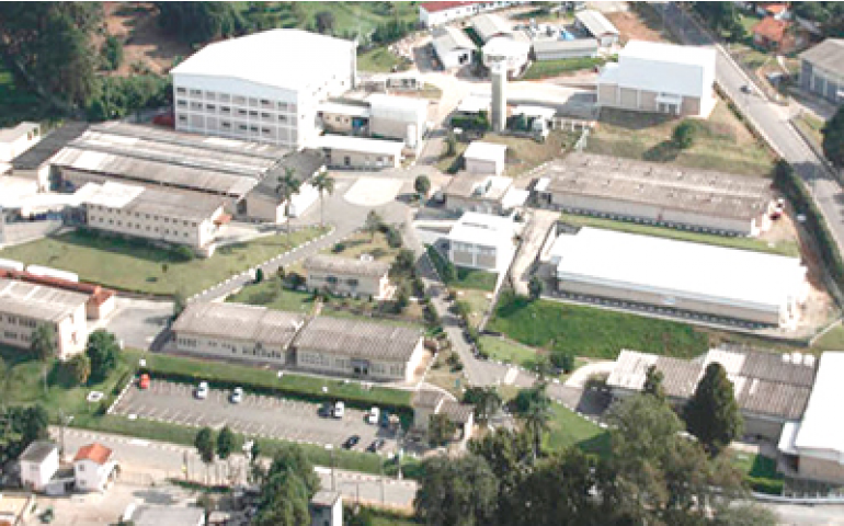 Vaxxinova adquire o laboratório brasileiro Biovet