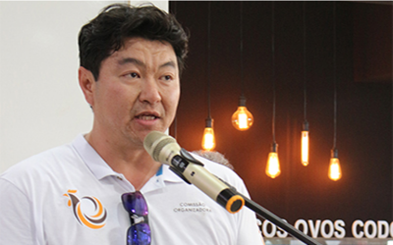 Campeões do Concurso de Qualidade de Ovos de Bastos recebem troféus